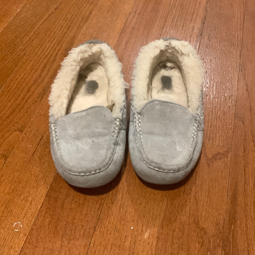 Ugg moccasins